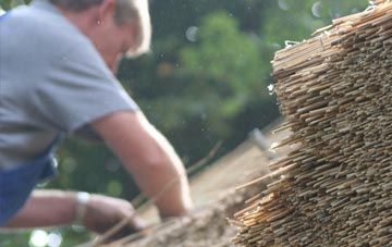 professional Fairbourne thatchers